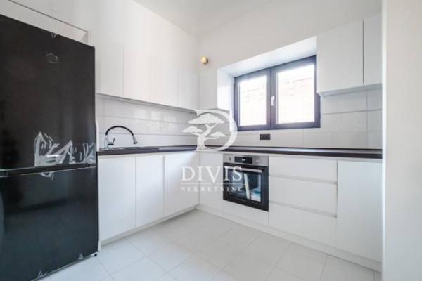 Slika 5 - Kuršumlijska, Trosoban stan na prodaju, 84m2, 355.000€